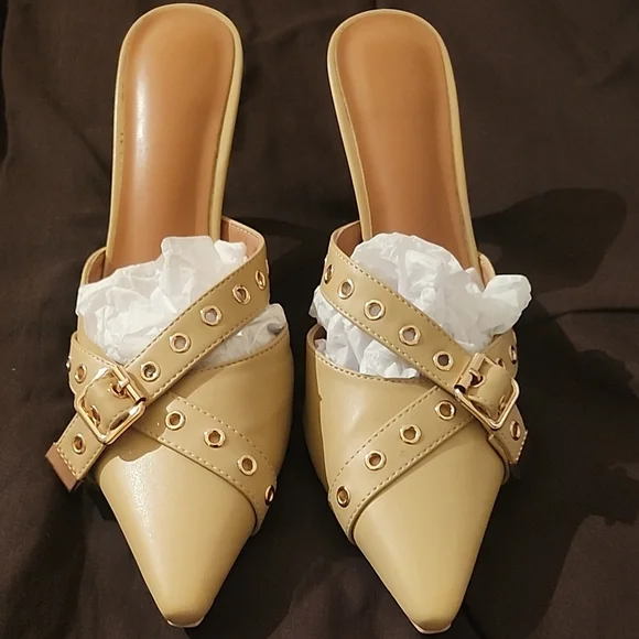 Elegant Tan Mules with Gold Accents - Picture 1 of 7